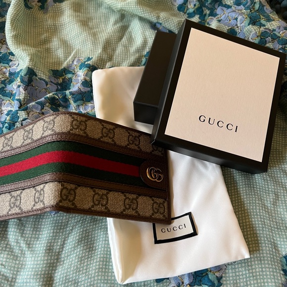 Men’s Gucci wallet - Picture 3 of 5